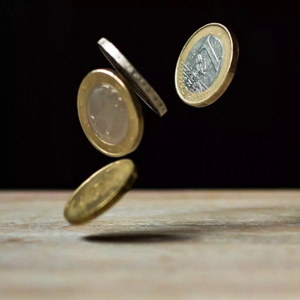 Coins On Brown Wood, Best Dividend Etfs For 2023